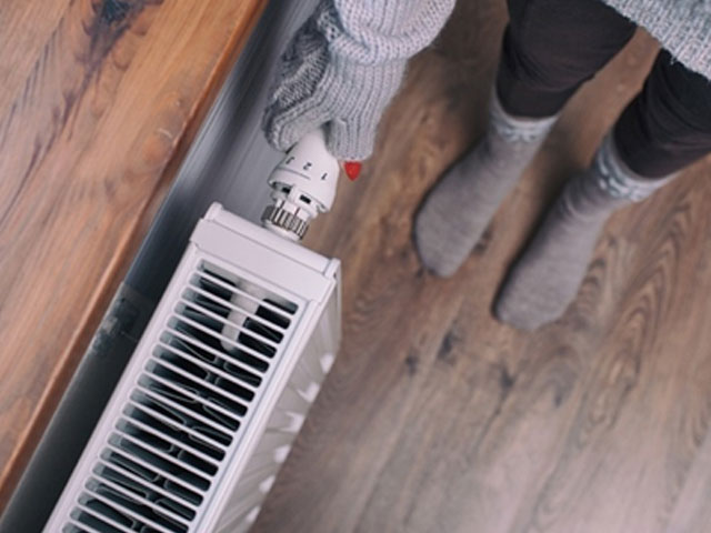 https://www.ukhousingdisrepairsolicitors.co.uk/wp-content/uploads/2020/10/no-hot-water-or-heating.jpg