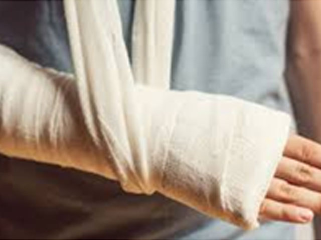 https://www.ukhousingdisrepairsolicitors.co.uk/wp-content/uploads/2020/10/personal-injuring-during-repairs.jpg