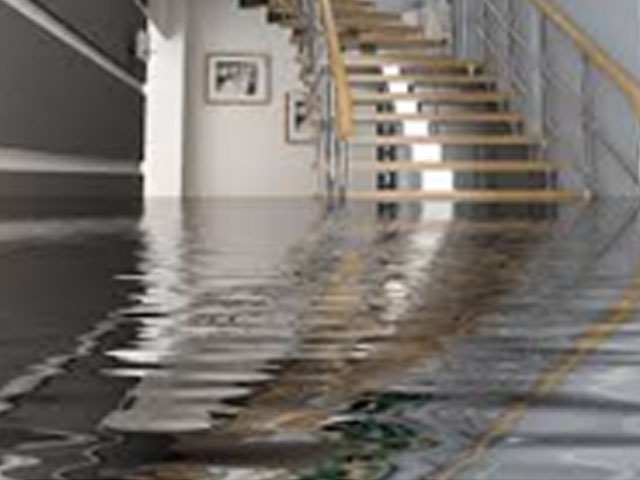 https://www.ukhousingdisrepairsolicitors.co.uk/wp-content/uploads/2020/10/water-damage.jpg